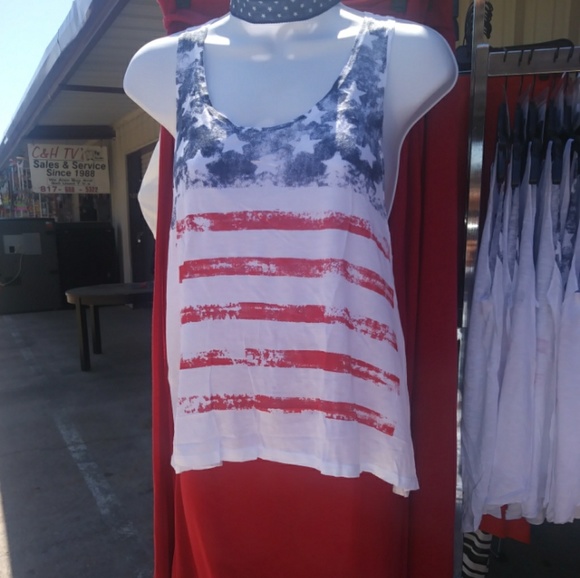 🎆FREE🎆 4th of July Top - Picture 2 of 2